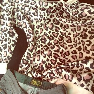 Leopard oversized long sleeve blouse